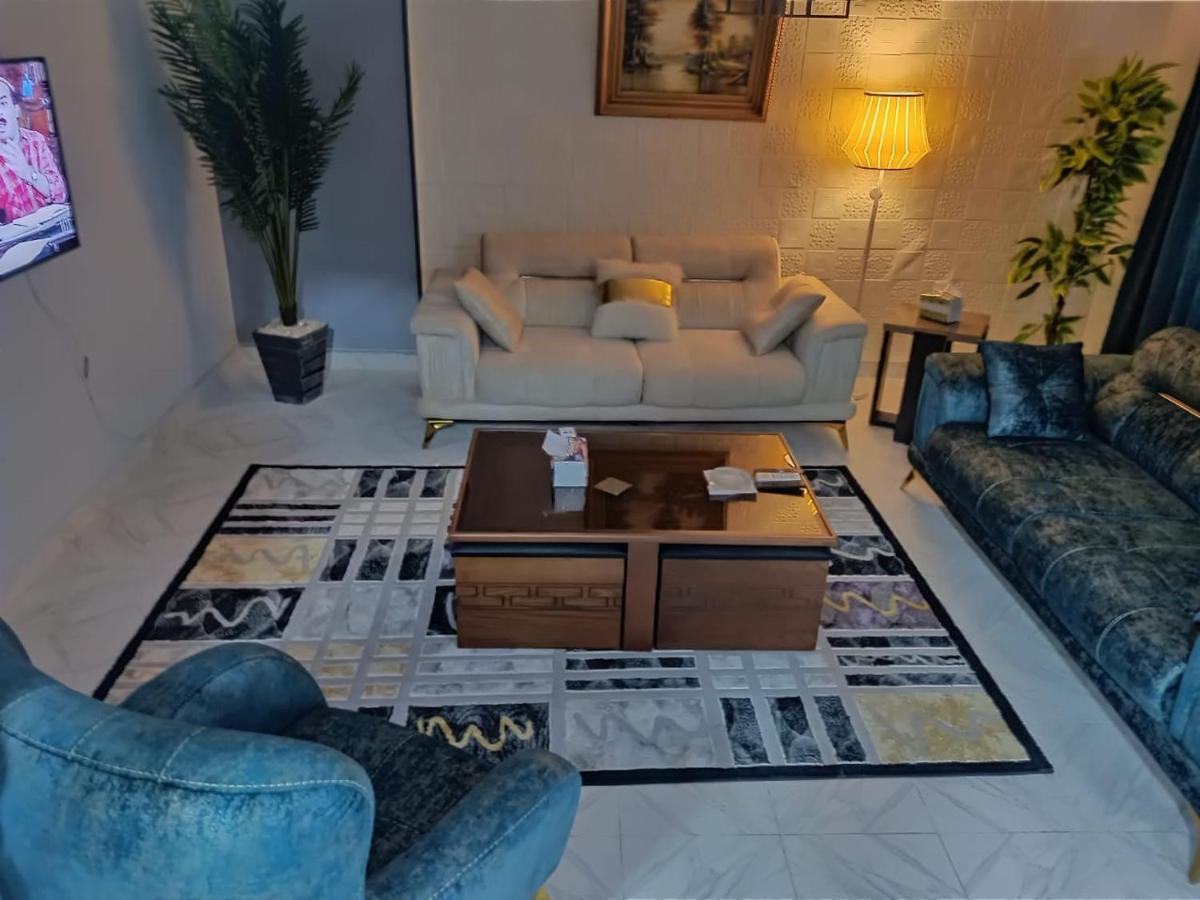 فاكانزا شقة فندقية مفروشة- Vacanze Fayoum Exterior photo